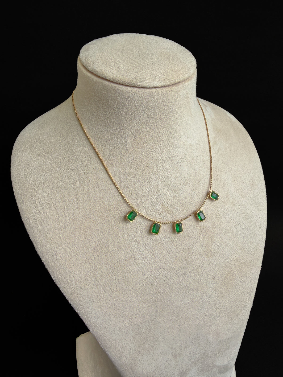 Green Emerald stone Necklace