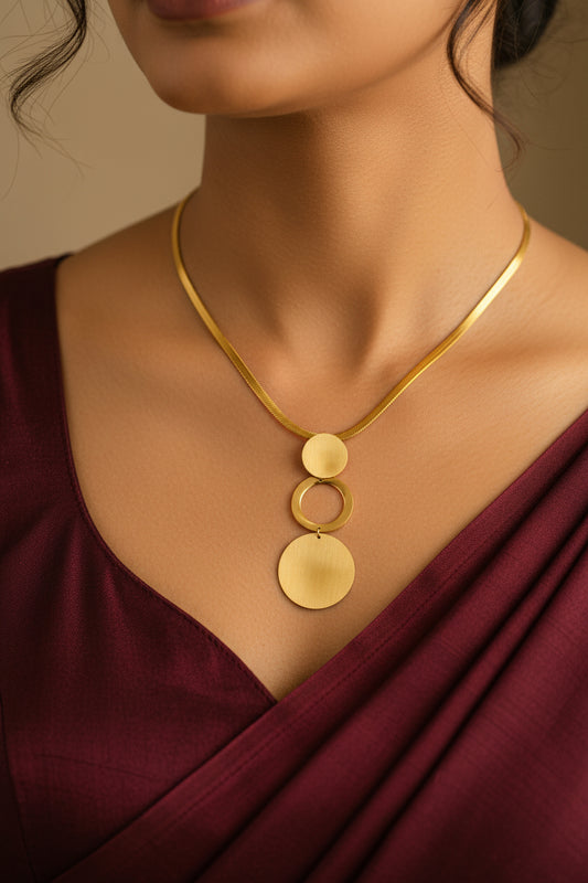 Eclipse pendent with snake chain
