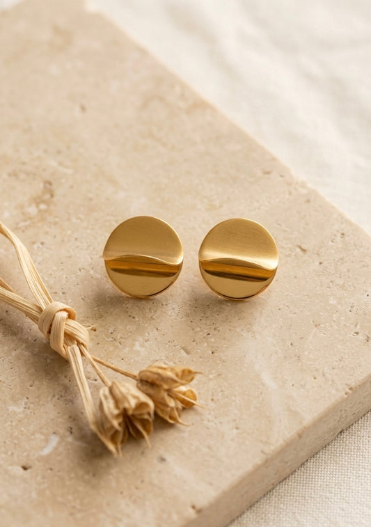 The Eclipse Fold Studs