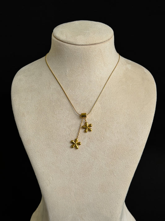 The Blossom Necklace