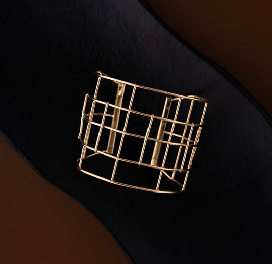 Caged Kada